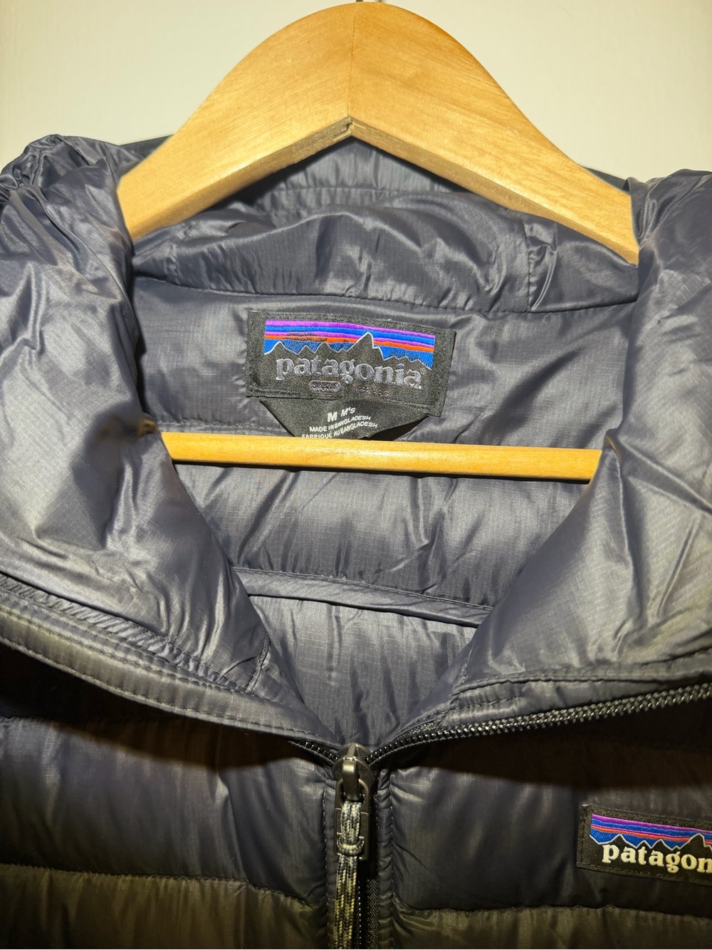 Patagonia Down Sweater Hoody - Picture 3 of 4